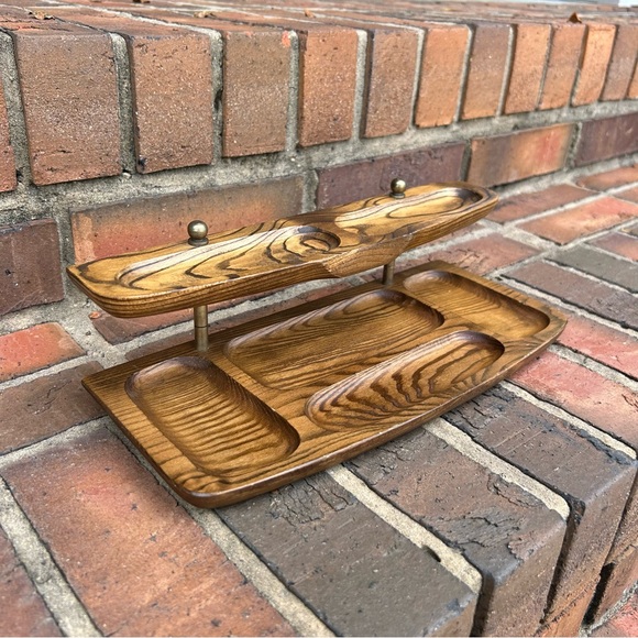 WOODEN ACCESSORIES TRAY with Brass Hardware 💗💗💗 - Picture 1 of 7